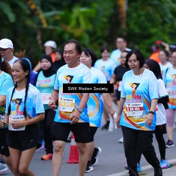 Runner Photo 7017071