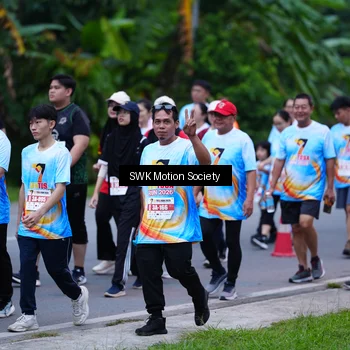 Runner Photo 7017096