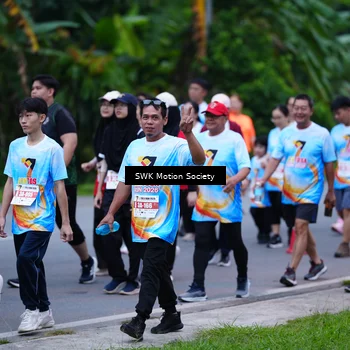 Runner Photo 7017103