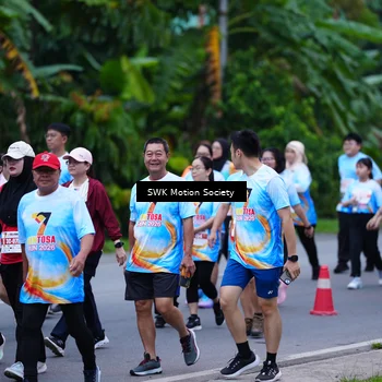 Runner Photo 7017107