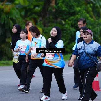 Runner Photo 7017109