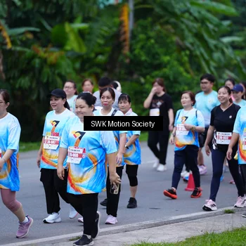 Runner Photo 7017125