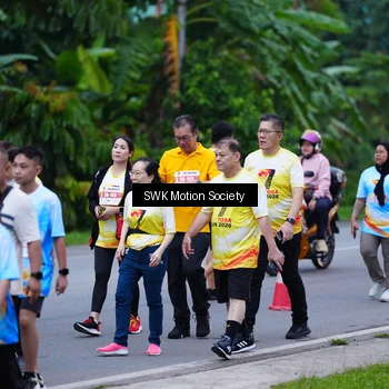 Runner Photo 7017194