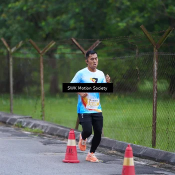 Runner Photo 7017225