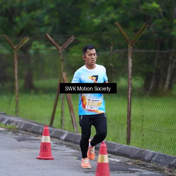 Runner Photo 7017231
