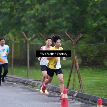 Runner Photo 7017244