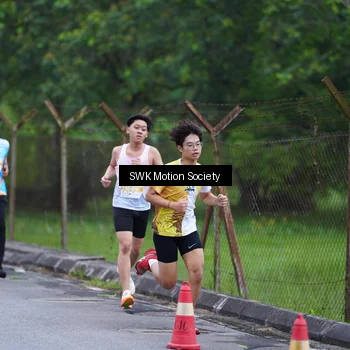 Runner Photo 7017245