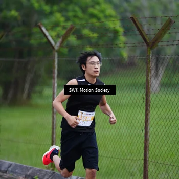 Runner Photo 7017263