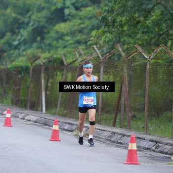 Runner Photo 7017300