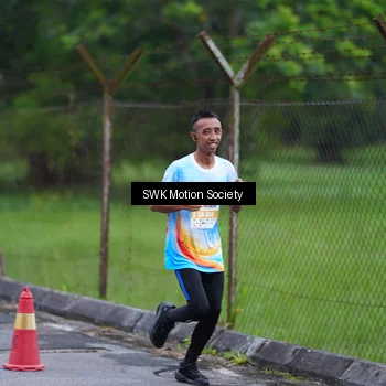 Runner Photo 7017305