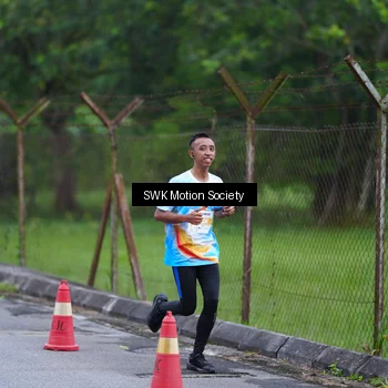 Runner Photo 7017307