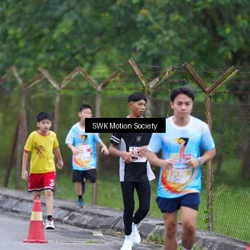 Runner Photo 7017323