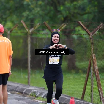 Runner Photo 7017337