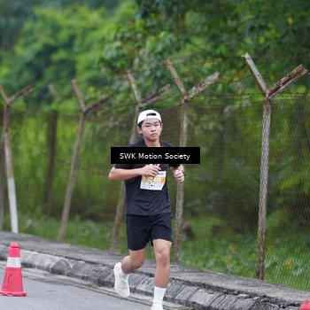 Runner Photo 7017362