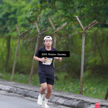 Runner Photo 7017364
