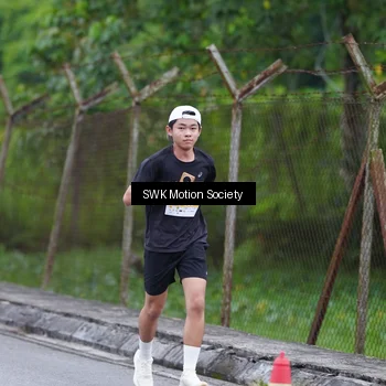 Runner Photo 7017373