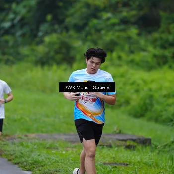Runner Photo 7017418