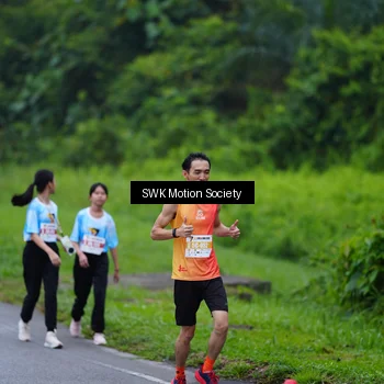 Runner Photo 7017442
