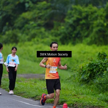 Runner Photo 7017443