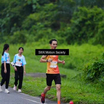 Runner Photo 7017444