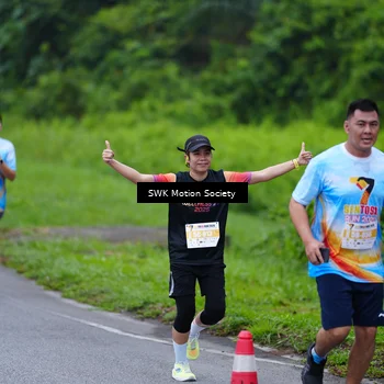 Runner Photo 7017544