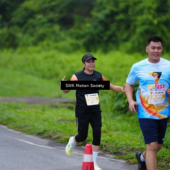 Runner Photo 7017548