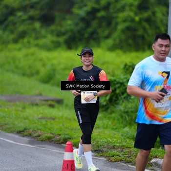 Runner Photo 7017550