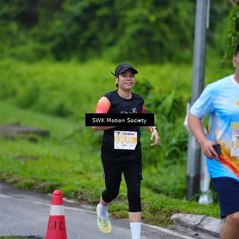 Runner Photo 7017551