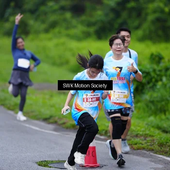 Runner Photo 7017583