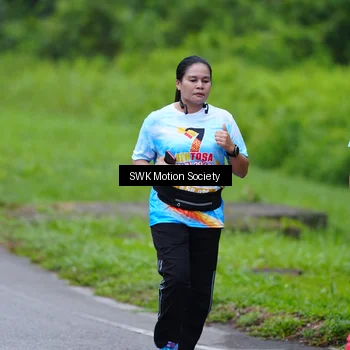 Runner Photo 7017652