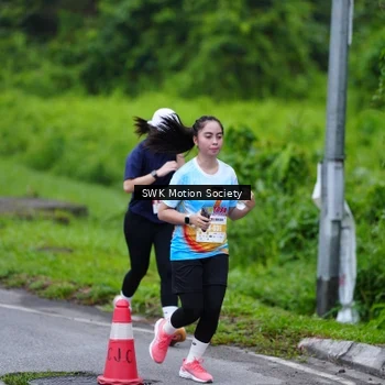 Runner Photo 7017661