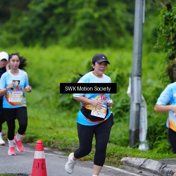 Runner Photo 7017664