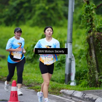 Runner Photo 7017666