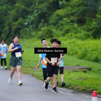 Runner Photo 7017687