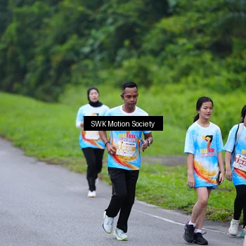Runner Photo 7017706