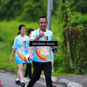 Runner Photo 7017717