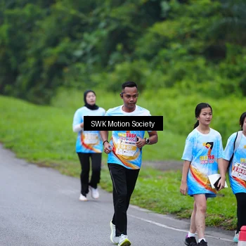 Runner Photo 7017719