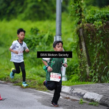 Runner Photo 7017745