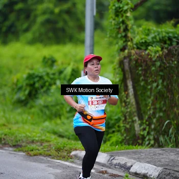 Runner Photo 7017756