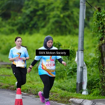 Runner Photo 7017763