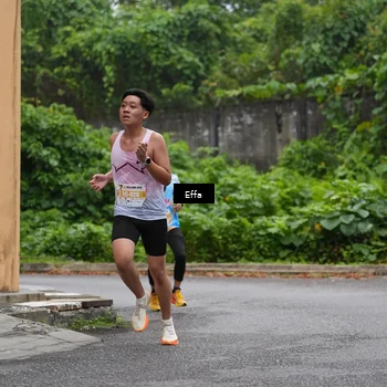 Runner Photo 7017764