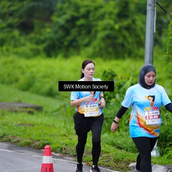 Runner Photo 7017771