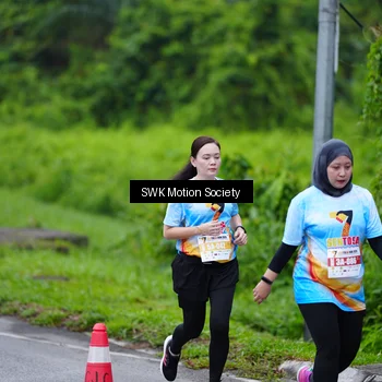 Runner Photo 7017772