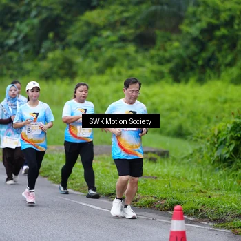 Runner Photo 7017778