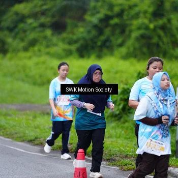 Runner Photo 7017796
