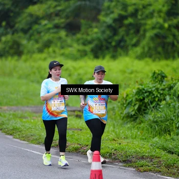 Runner Photo 7017808