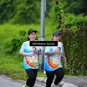 Runner Photo 7017818