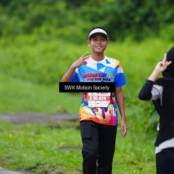 Runner Photo 7017825
