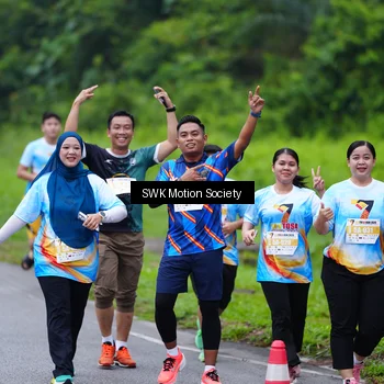 Runner Photo 7017838