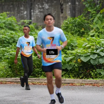 Runner Photo 7017849